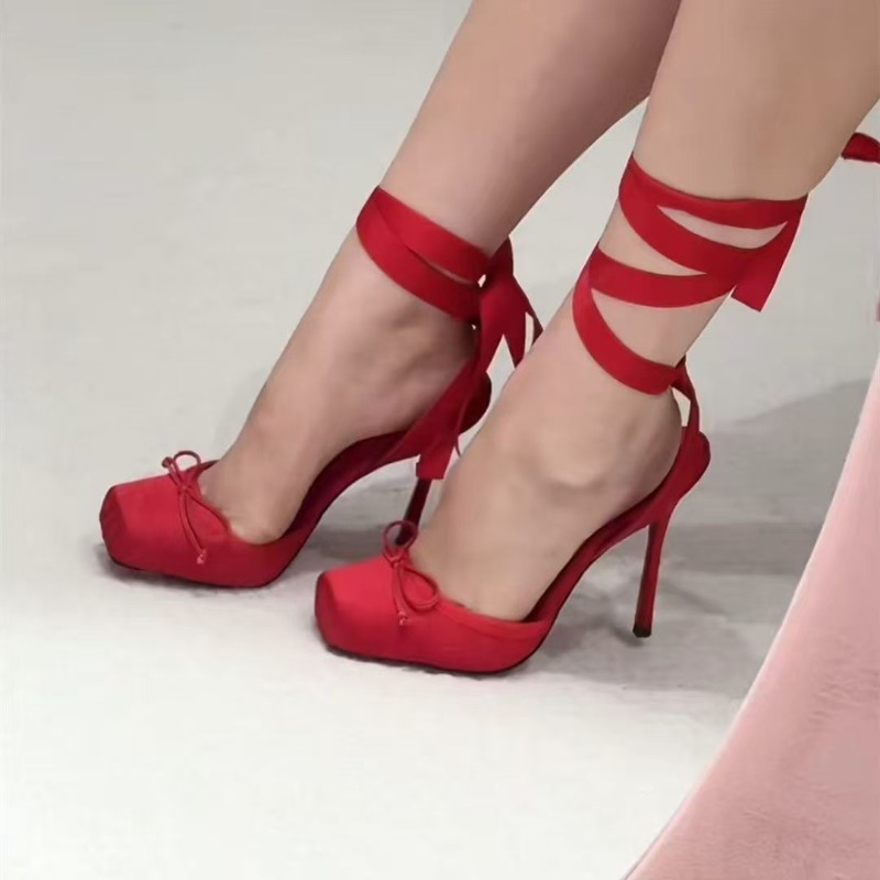 Zapatos Rojos de Tacón Alto, S - Women'S Shoes Veja reseña y precio
