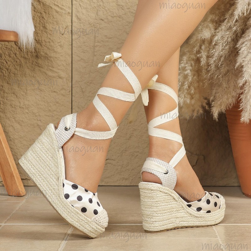 Sandalias de cuña con platafor - Ribbon Tie Heel reseña y precio