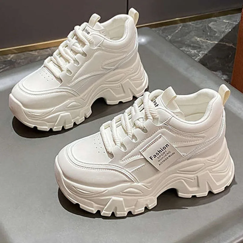 Zapatillas Deportivas de Plata - Mesh Sneaker Women reseña y precio
