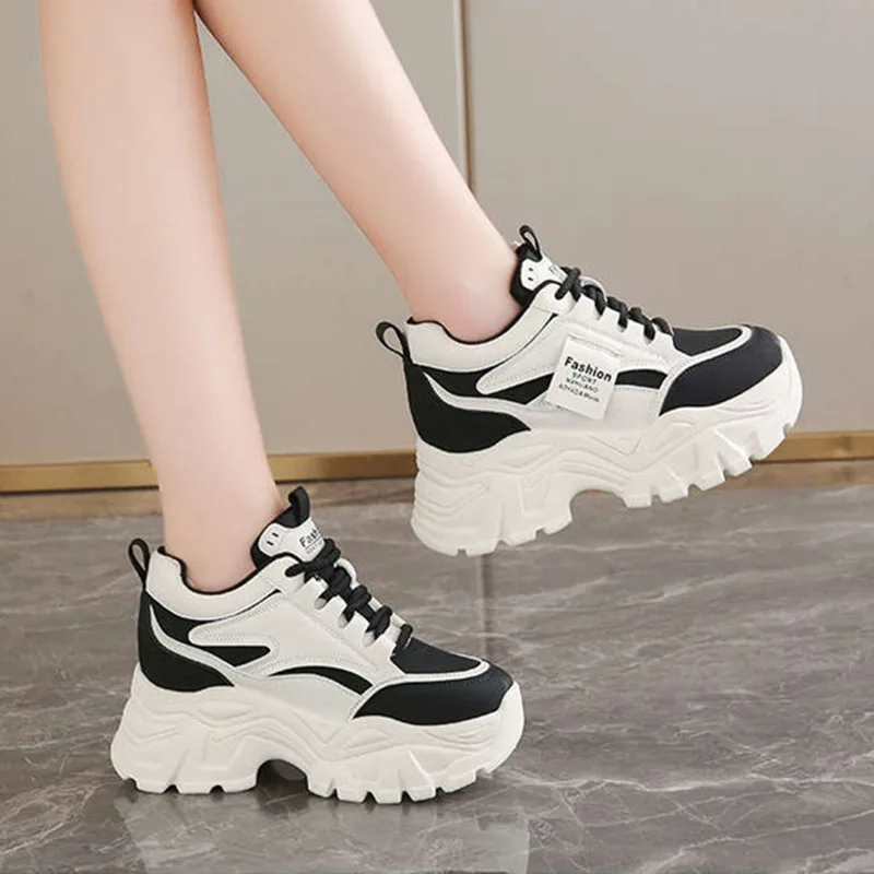 Zapatillas Deportivas de Plata - Mesh Sneaker Women reseña y precio