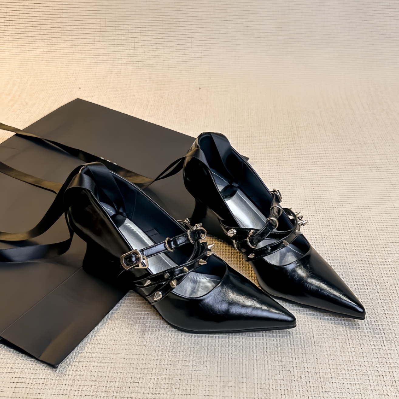 Zapatos de Tacón de Cuña con P - Ribbon Tie Heel reseña y precio
