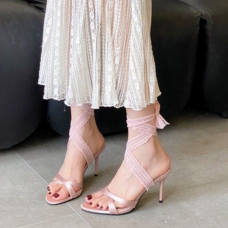 Elegantes Sandalias de Tacón A - Ribbon Tie Heel reseña y precio