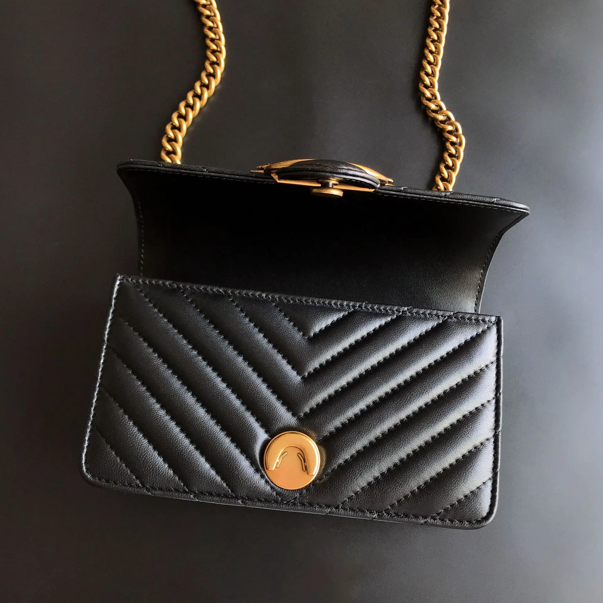 Bolso de hombro de piel de cab - Women'S Shoes Louis Vuitton reseña y precio